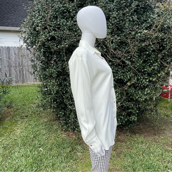 NWT Old Stock JM By Shelli Segal Winter White Crest LS Button Down Shirt - Picture 5 of 10